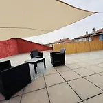 Le Toit Terrasse L 2 L Terrasse * Castres (Tarn)